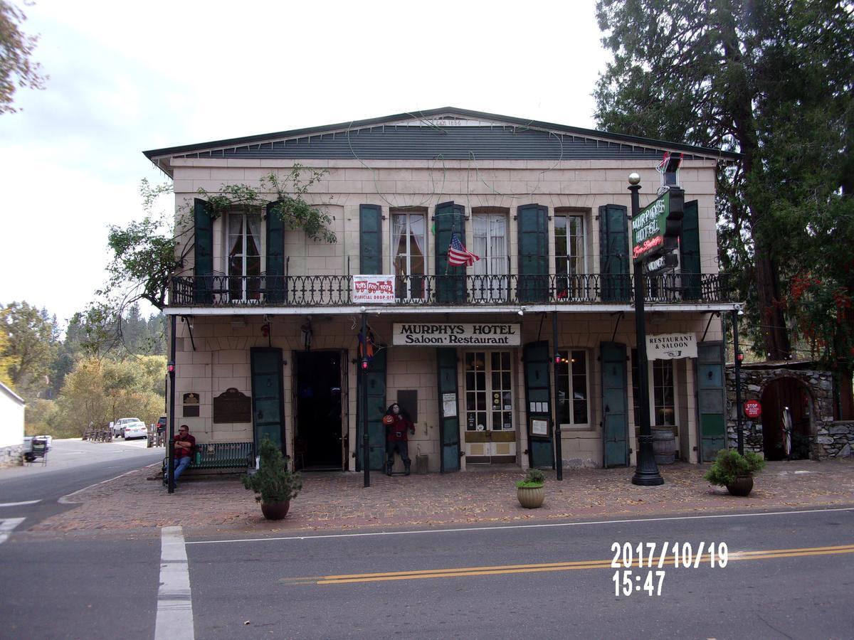 The Cub Inn B&B โกรฟแลนด์ ภายนอก รูปภาพ